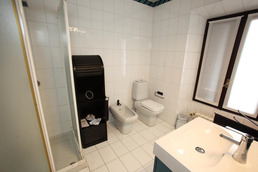 Il Castello B&B Varallo Pombia Eksteriør billede